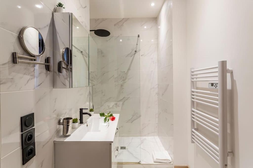 Suite Paris, Tour Eiffel, Champs Elysees Dış mekan fotoğraf